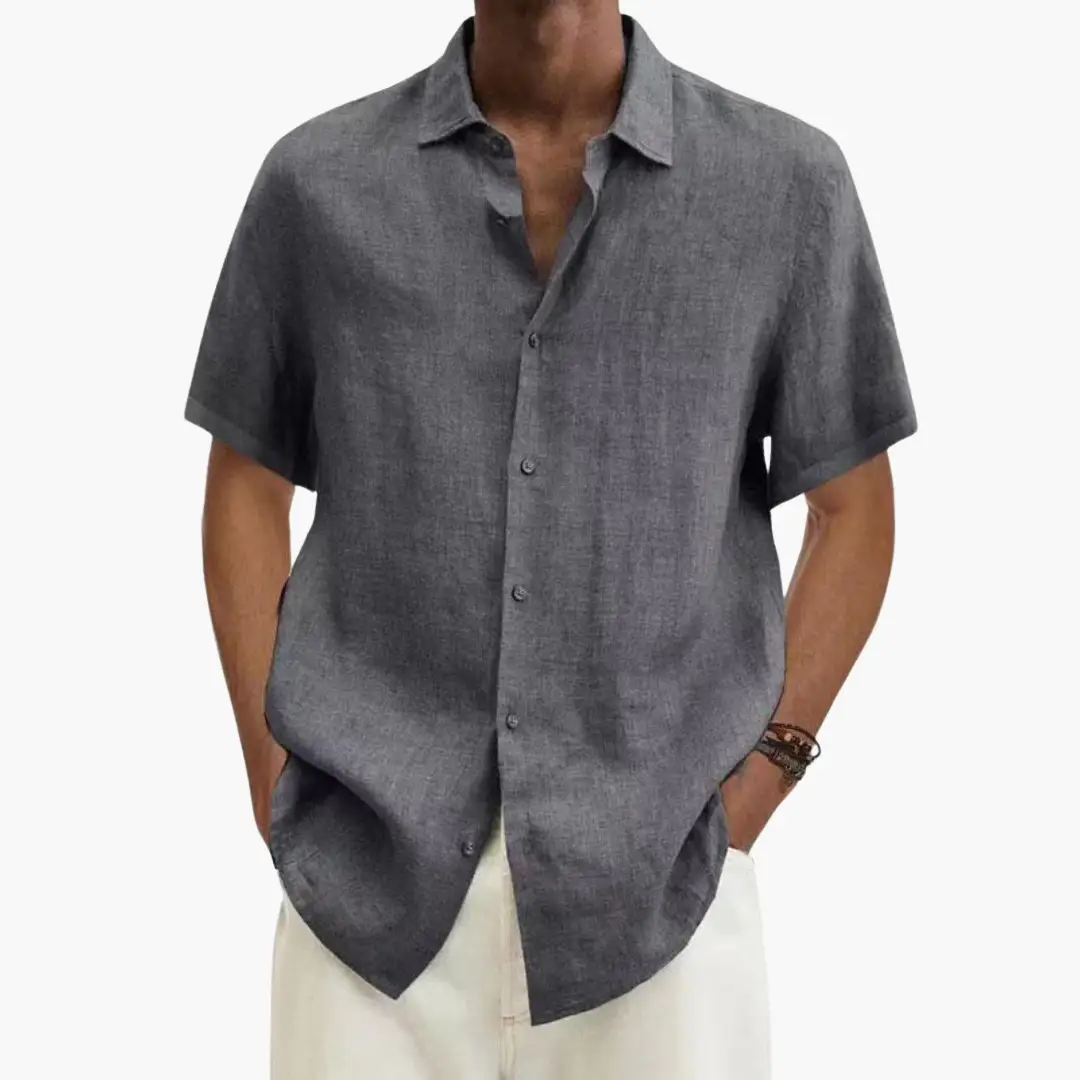 Men's casual shirt with short sleeves and button placket in gray