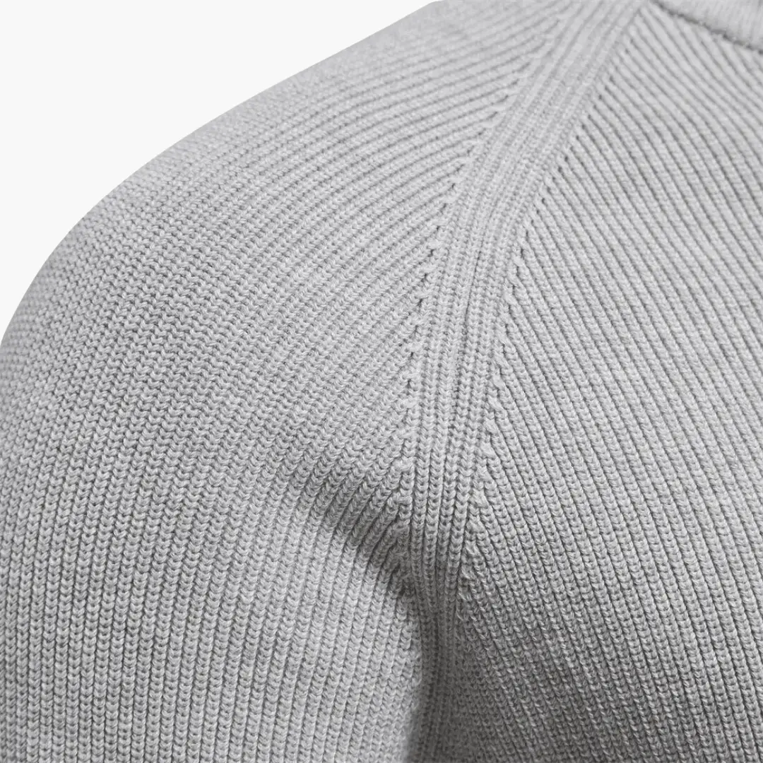 Knitted men's pullover by Wilfred Smith in light gray, soft and versatile.