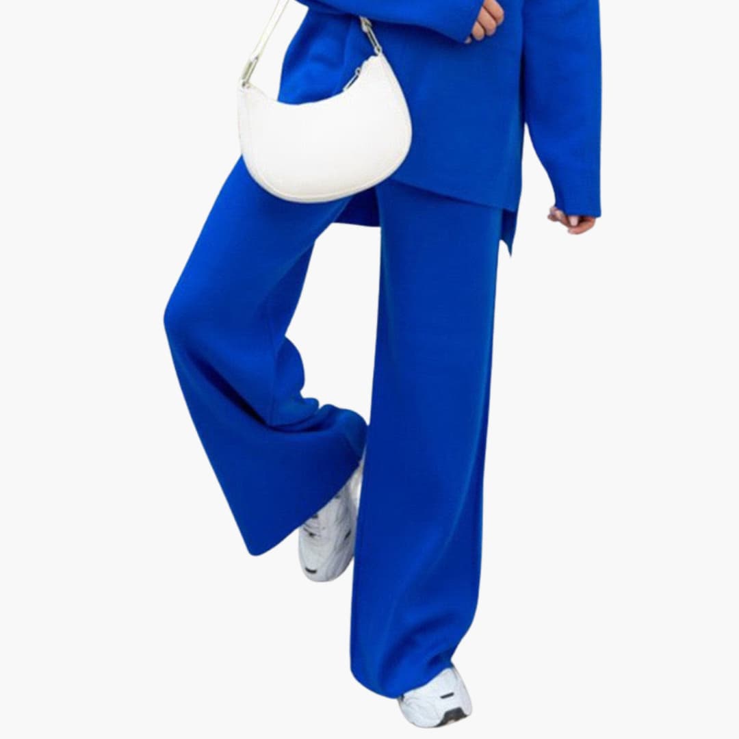 Women's loungewear set with sweater and wide-leg pants in cobalt blue, Wilfred Smith.