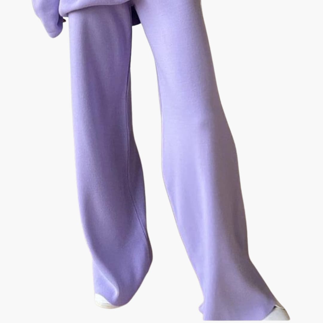 Women's loungewear set with sweater and wide-leg pants in lavender by Wilfred Smith