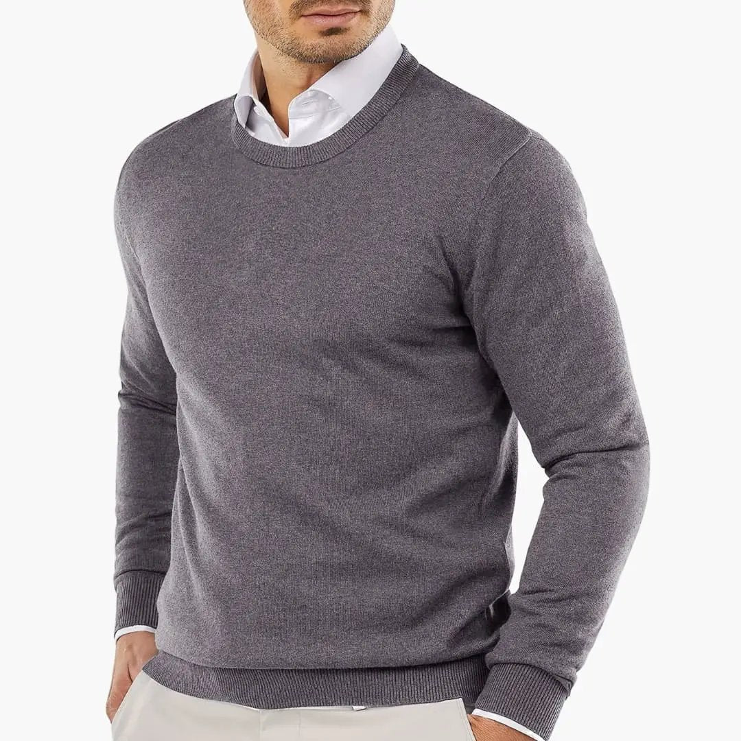 Men's gray knitted crew-neck sweater with long sleeves