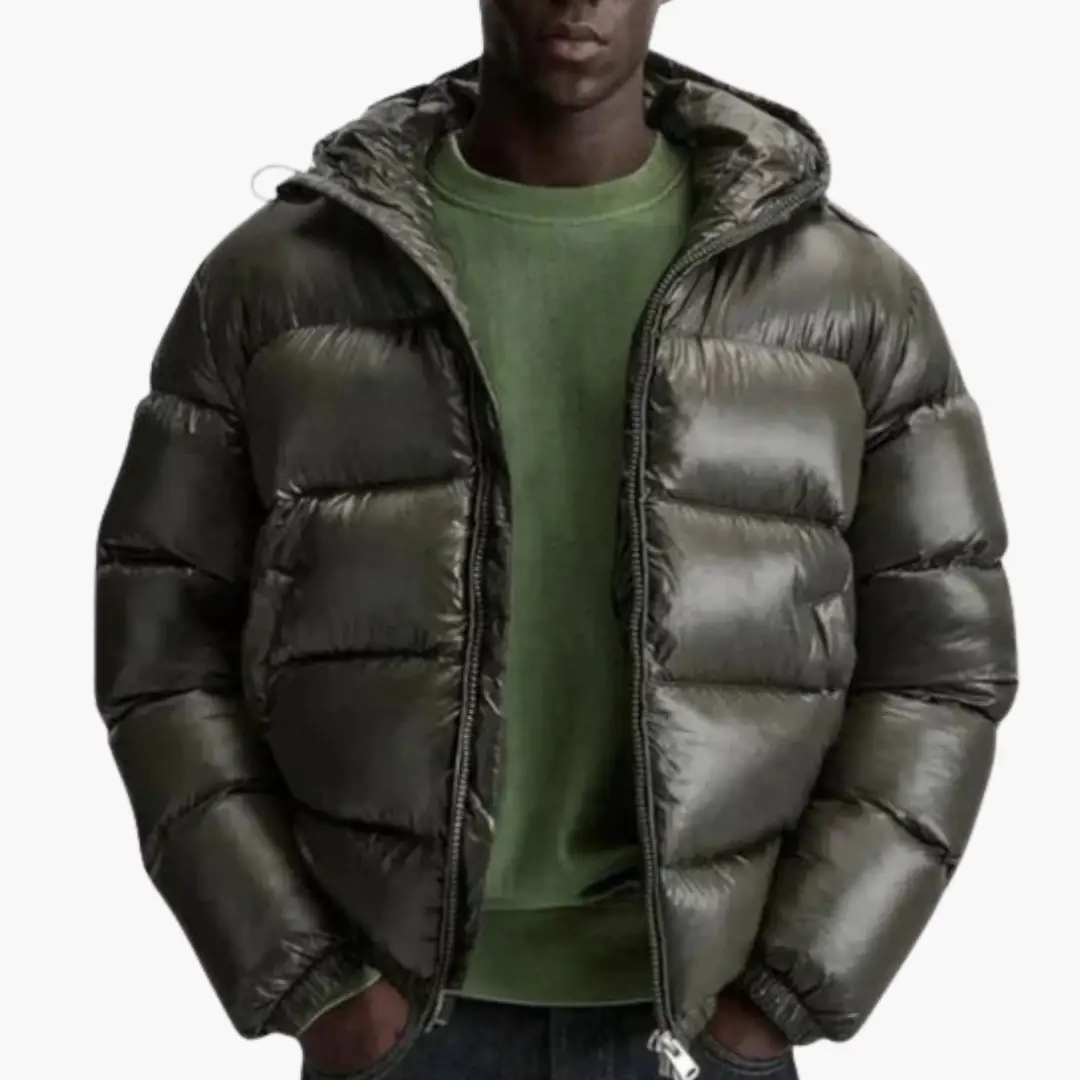 Men’s Quilted Puffer Jacket with Front Zipper, black glossy finish, hooded