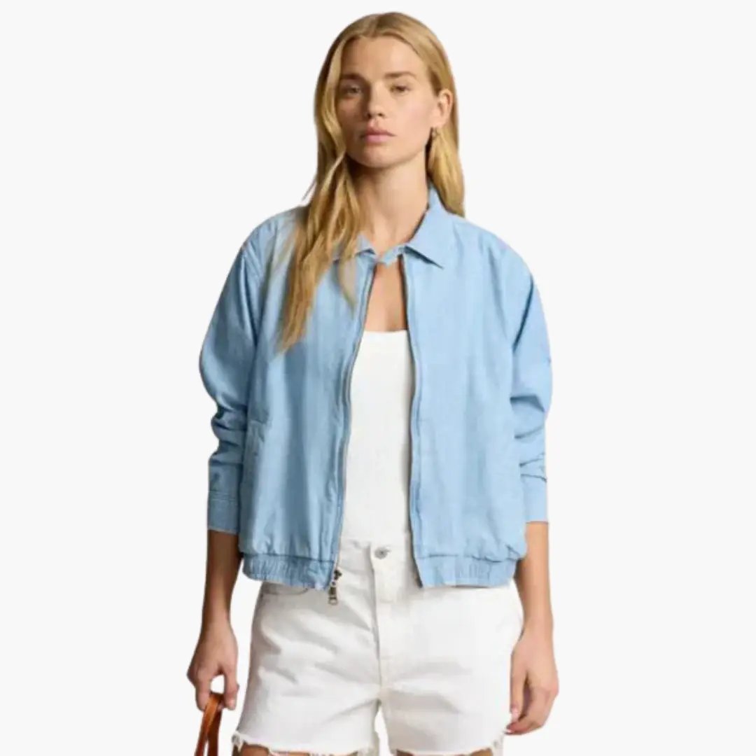 Women’s Trucker Jacket in light blue with zipper and side pockets
