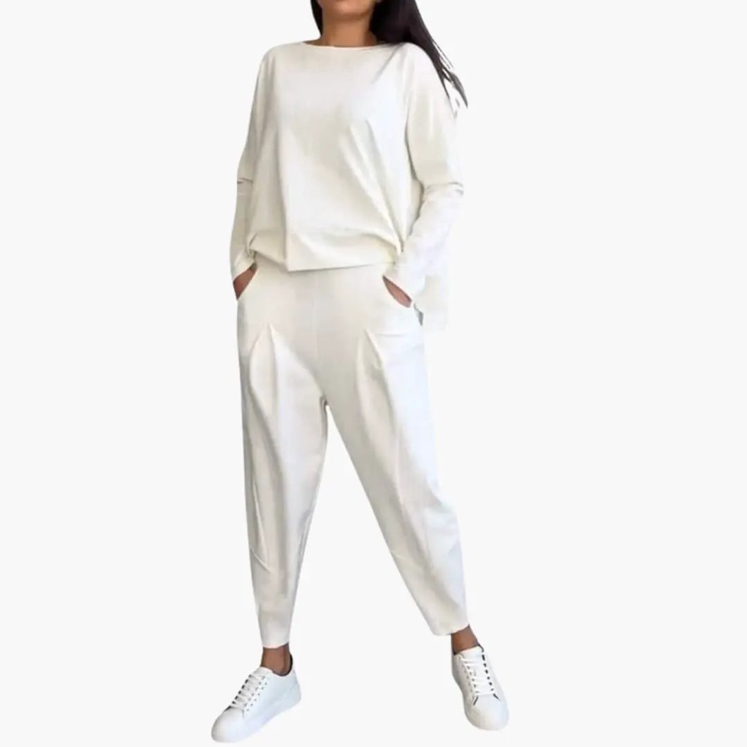 Women’s white long-sleeve two-piece outfit set with round-neck top and full-length pants