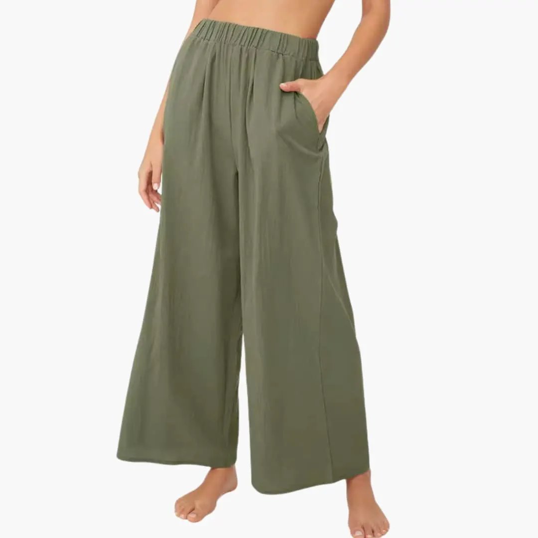 Women’s loose summer pants with elastic waist and side pockets in olive green