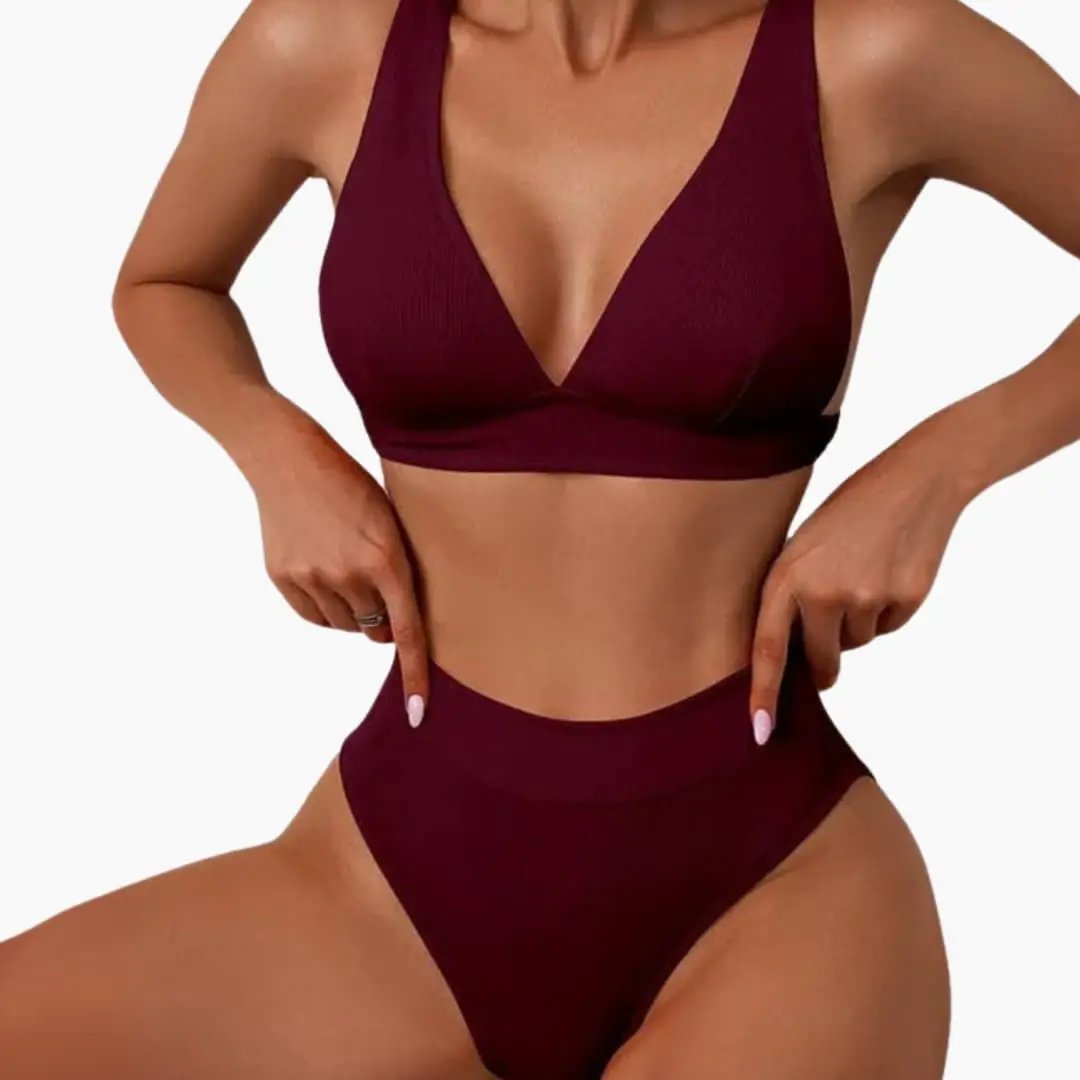 Women’s ribbed bikini set in burgundy with wide straps, classic two-piece.