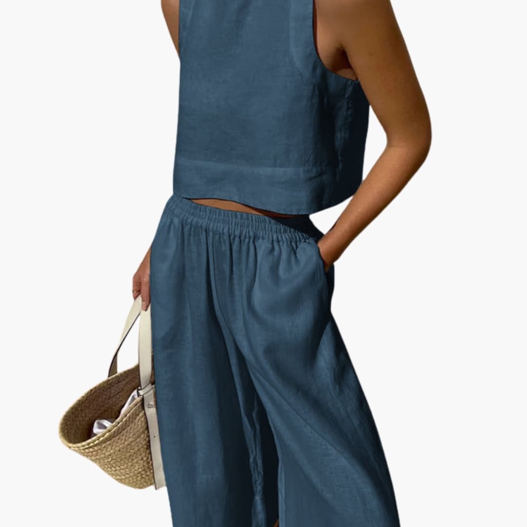 Women's Sleeveless Crop Top and Wide-Leg Pants Set, blue two-piece outfit with cropped top and wide-leg pants.