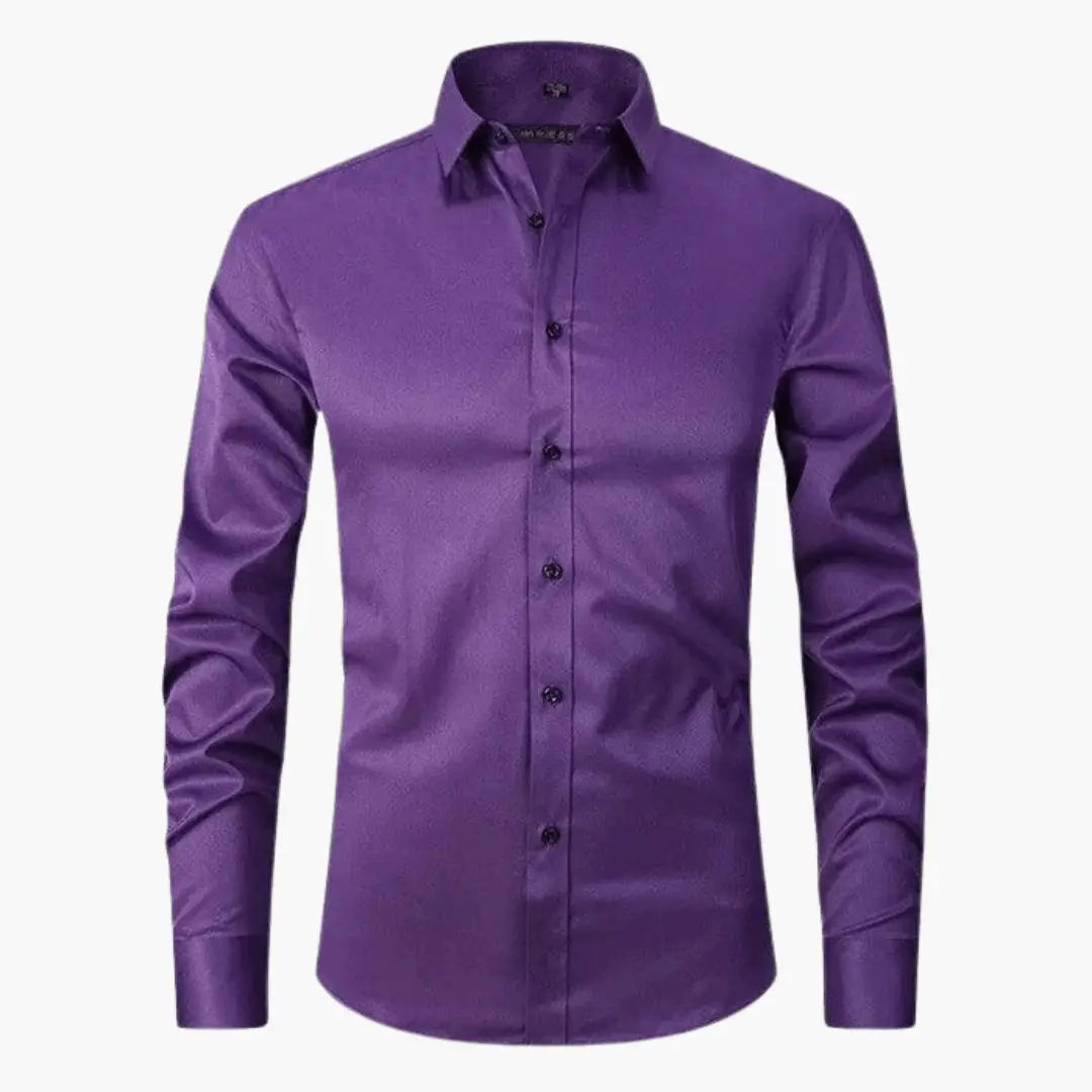 Slim-Fit shirt for men in purple with long sleeves and a button-down front