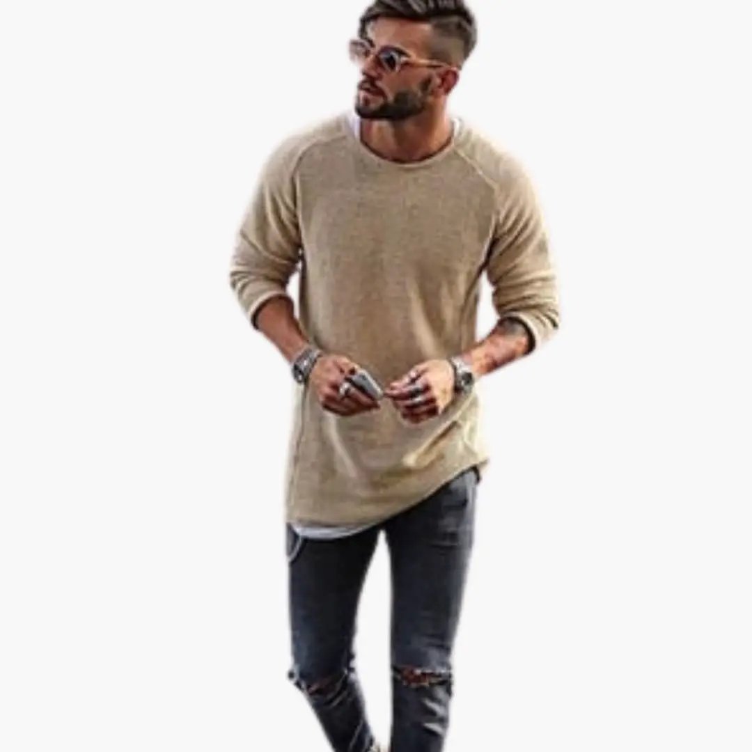 Men's knitted sweater Wilfred Smith with round neck and ribbed cuffs in beige