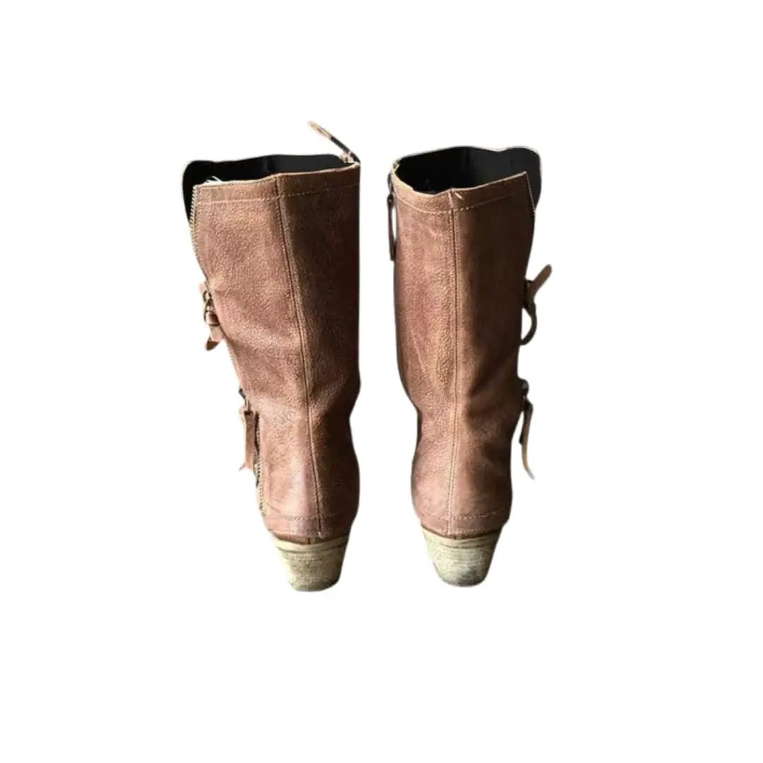 Women's orthopedic boots in brown suede with pull tabs and a structured sole