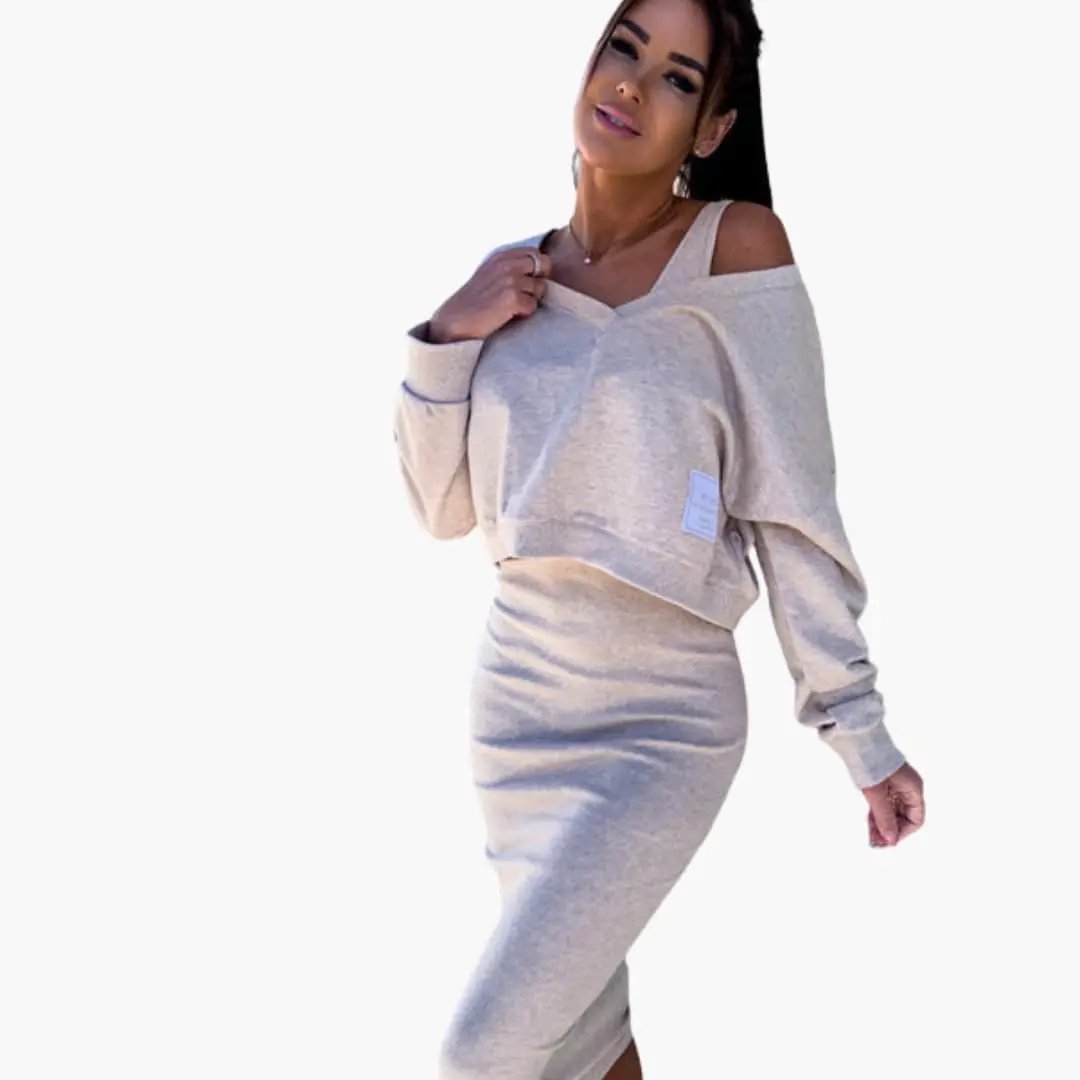 Women's sweatshirt dress in beige with long sleeves and straight hem by Wilfred Smith