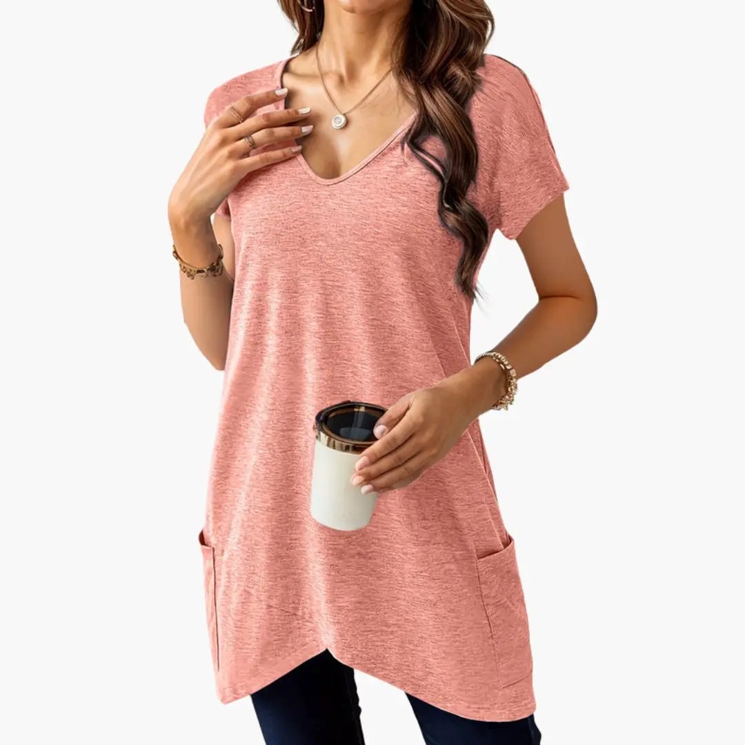 Women’s V-neck T-shirt in pink heather with side pockets and tunic-length hem.