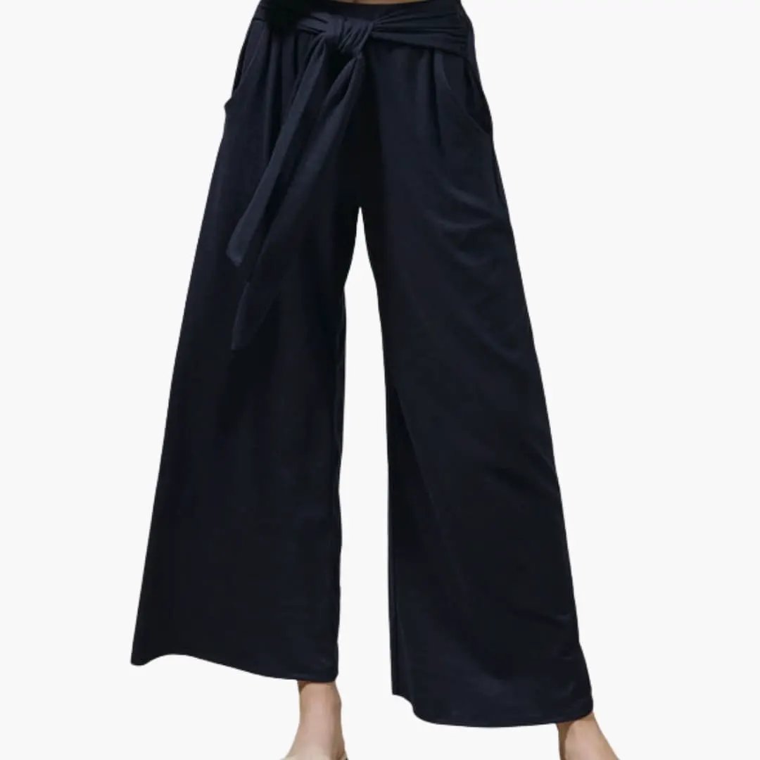 Women's wide-leg trousers in navy with tie belt and side pockets